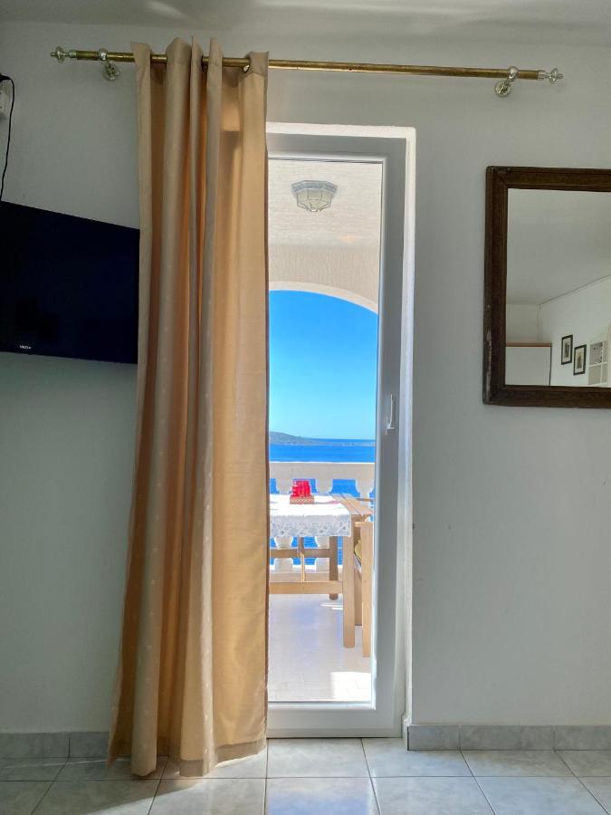 Jasmina Apartment Vinisce