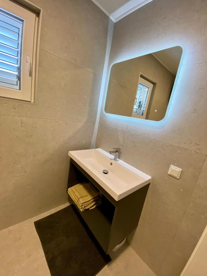 Jasmina Apartment *