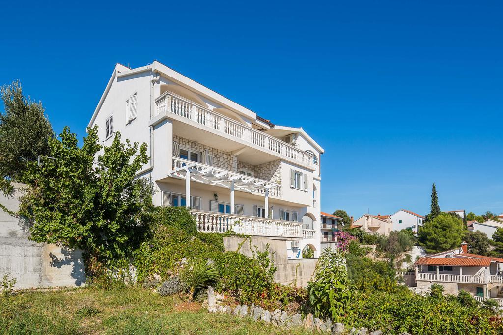 Apartment Jasmina Vinisce